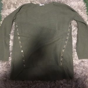 Tunic green sweater